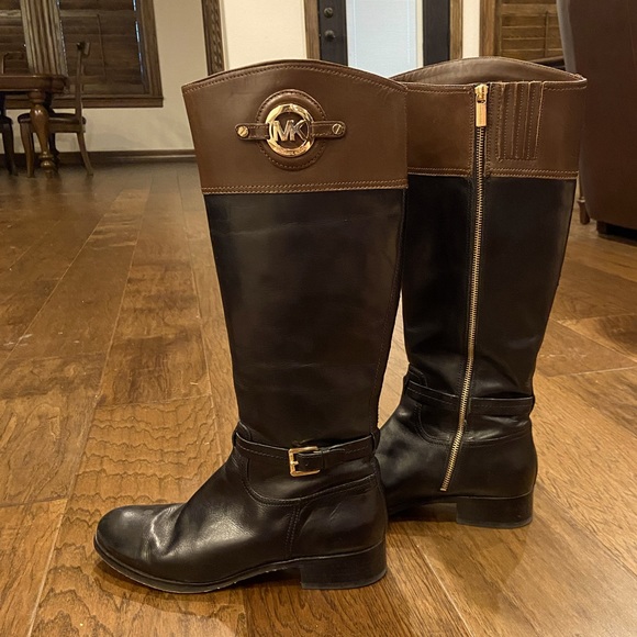 michael kors signature boots
